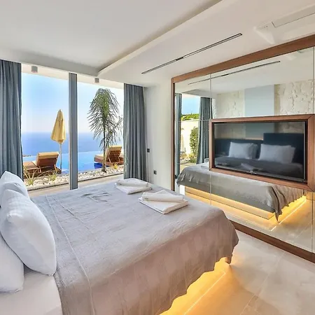 Max View - Kalkan Willa