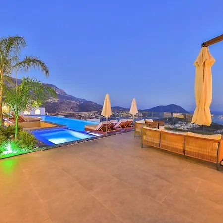 Max View - Kalkan Willa