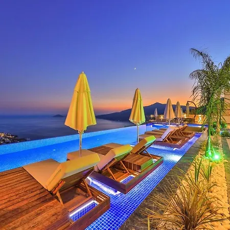 Max View - Kalkan Willa