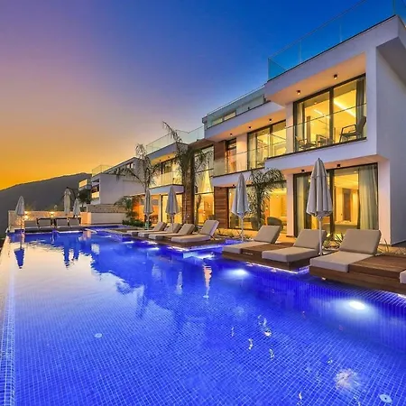 Max View - Kalkan וילה קס