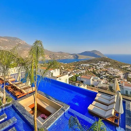 Max View - Kalkan וילה